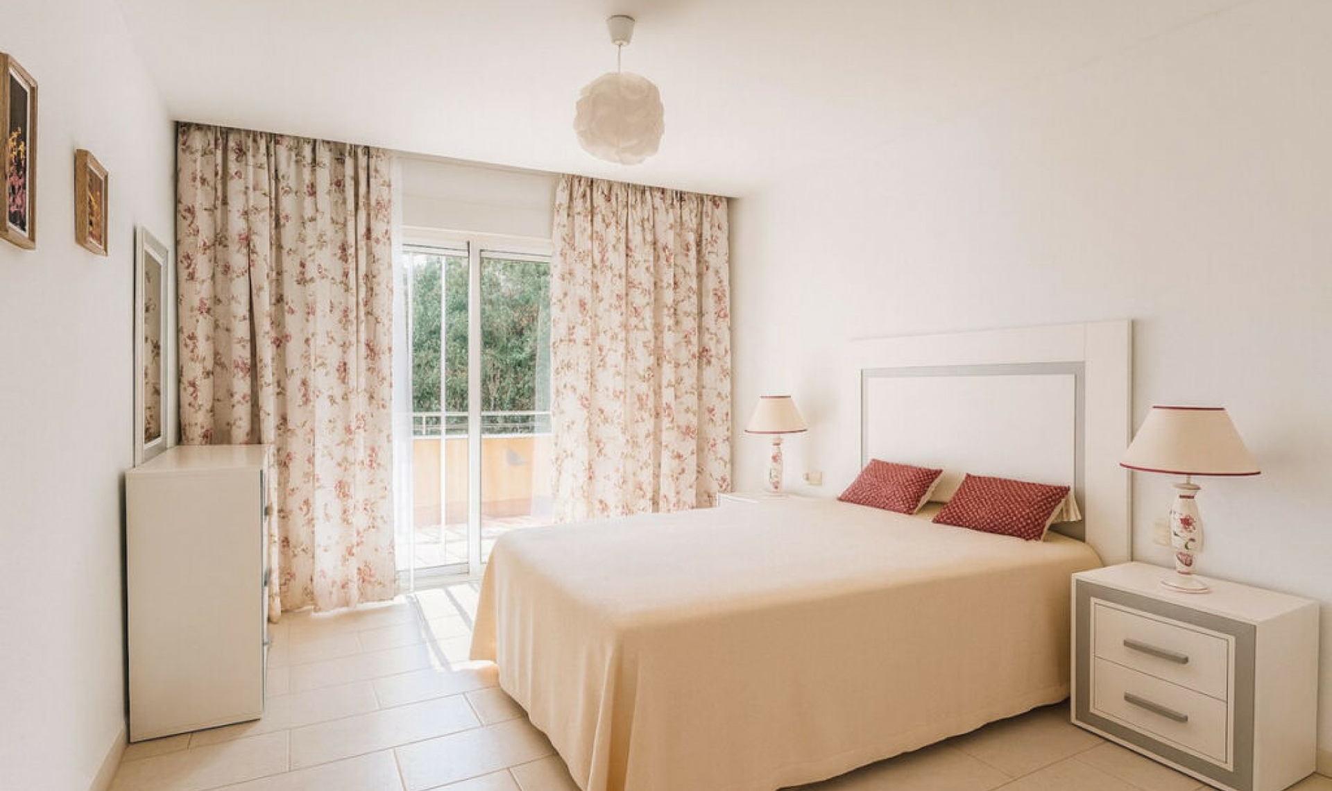 Resale - Apartment -
Los Arqueros