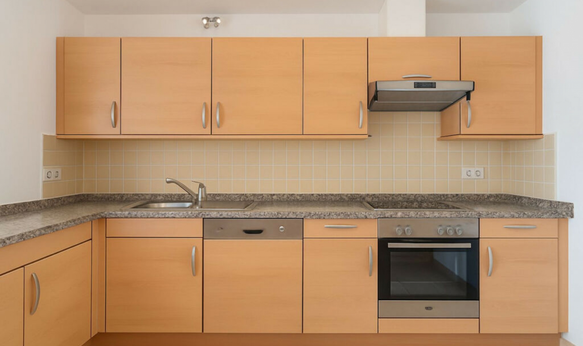 Resale - Apartment -
Los Arqueros