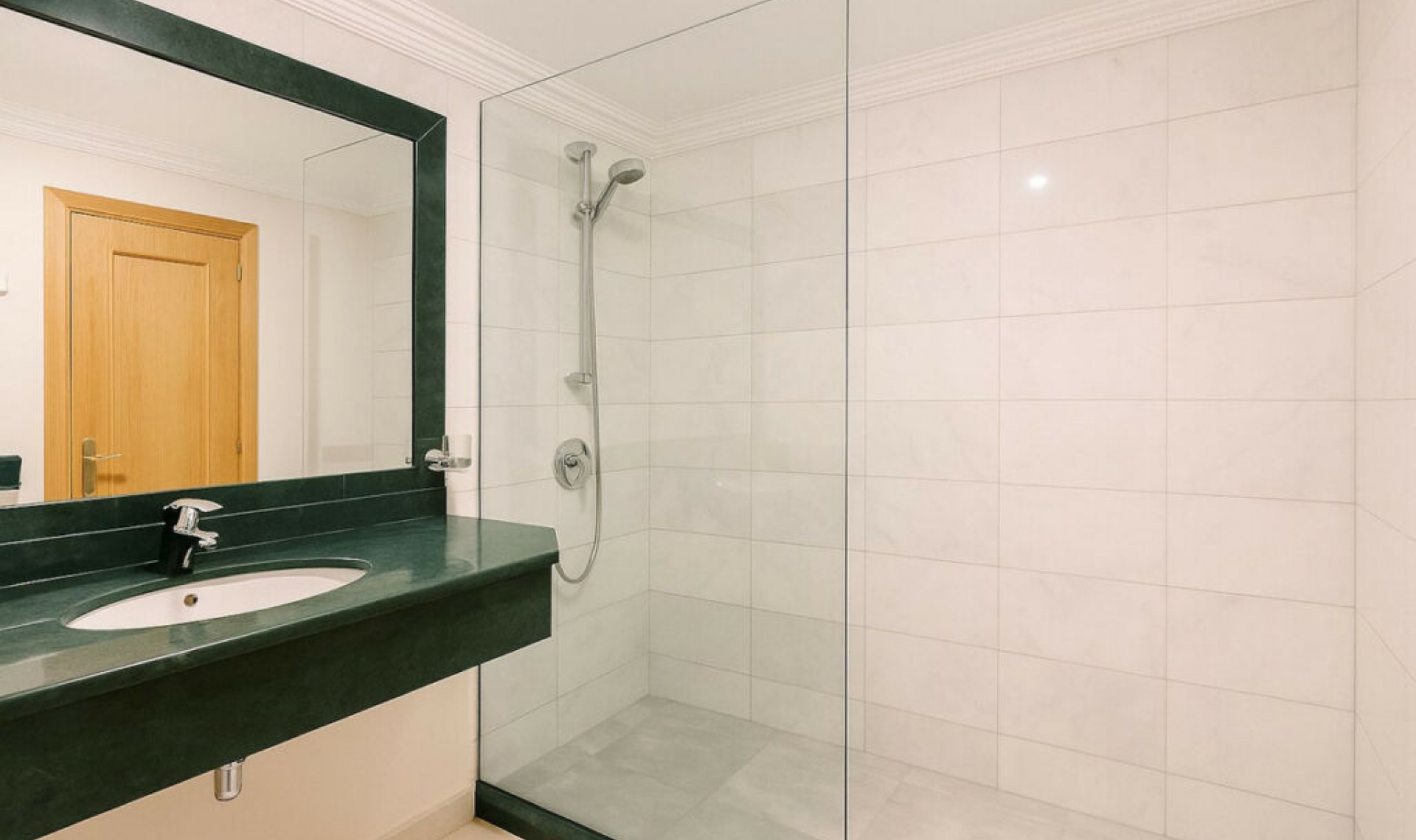 Resale - Apartment -
Los Arqueros