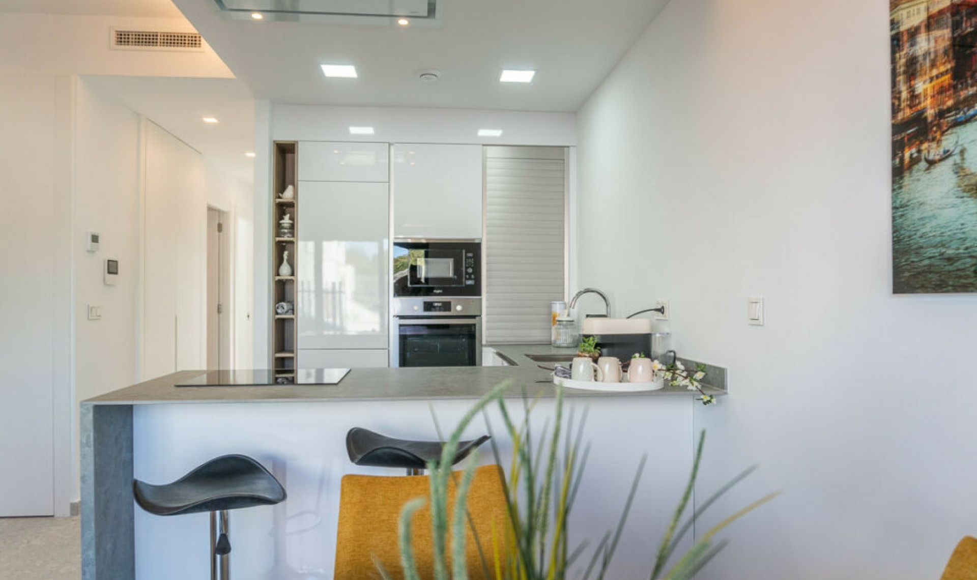 Resale - Apartment -
Los Balcones