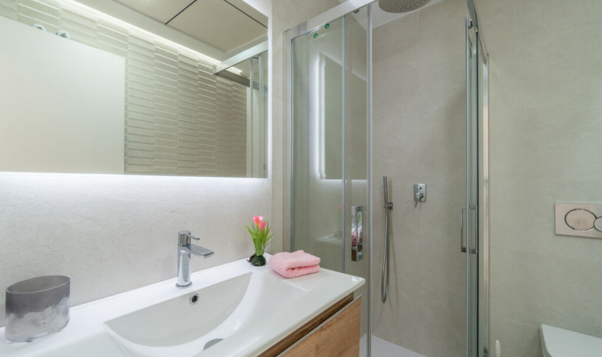 Resale - Apartment -
Los Balcones