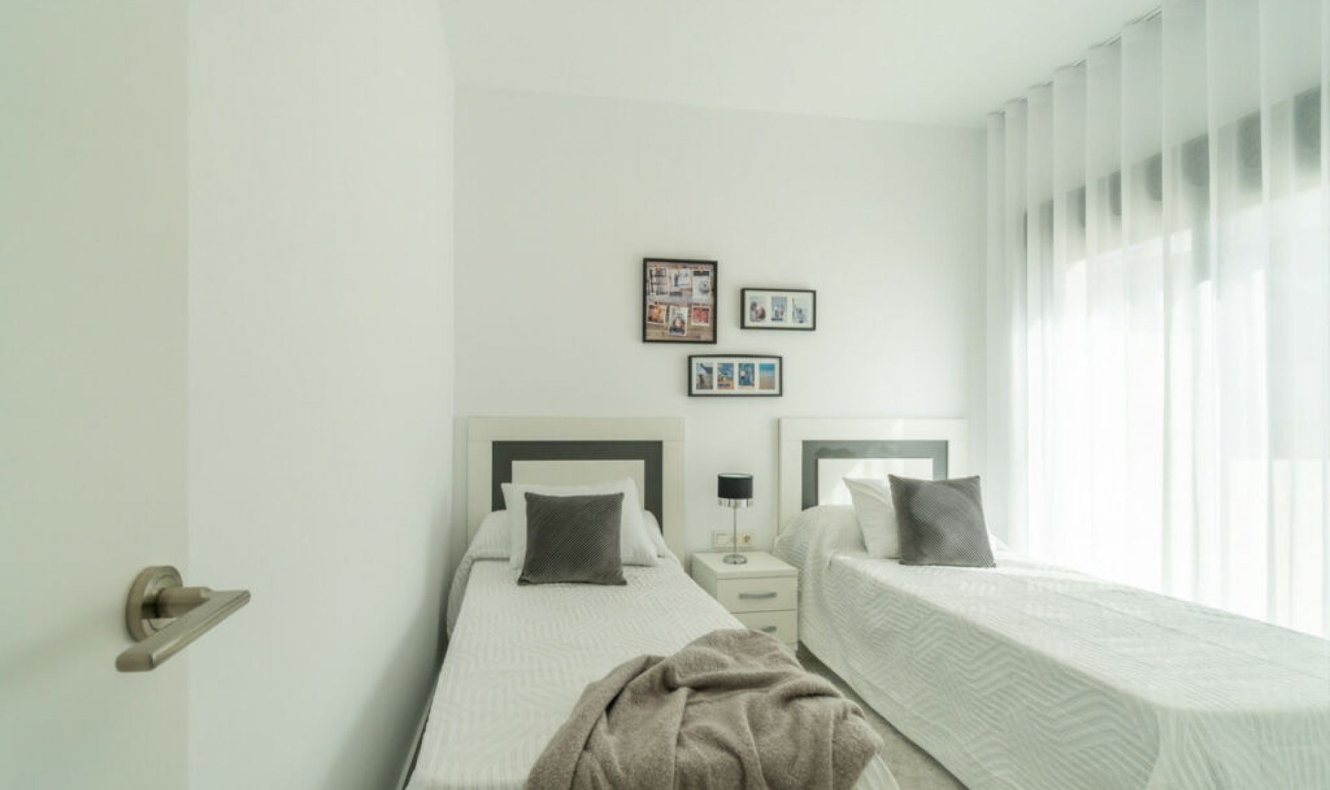 Resale - Apartment -
Los Balcones