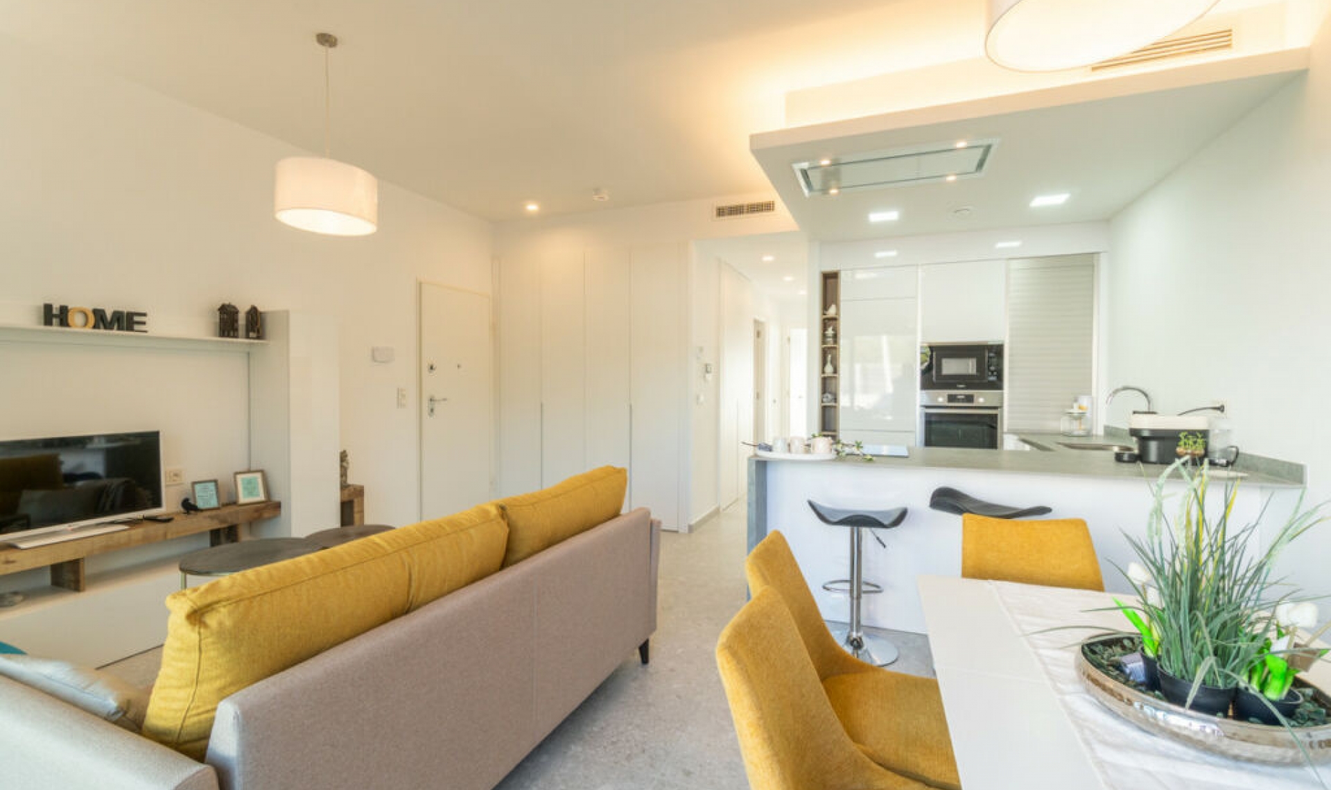 Resale - Apartment -
Los Balcones