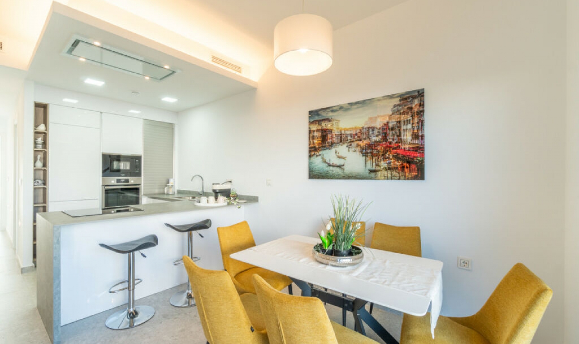 Resale - Apartment -
Los Balcones