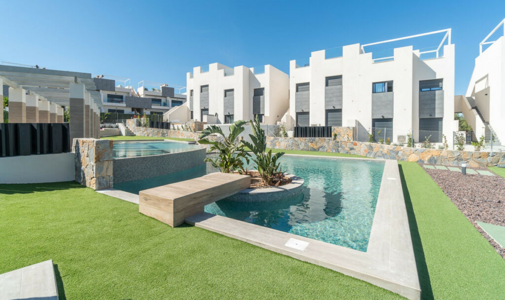 Resale - Apartment -
Los Balcones