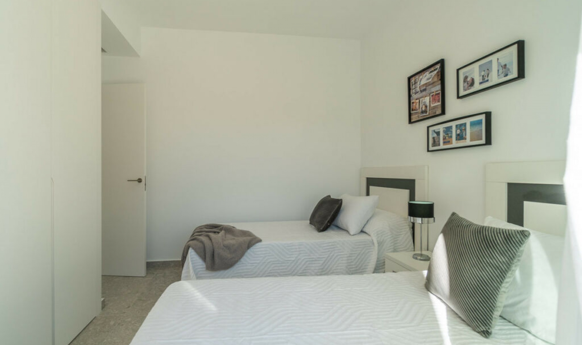 Resale - Apartment -
Los Balcones
