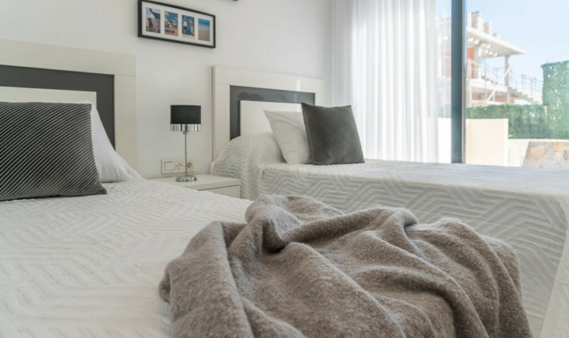 Resale - Apartment -
Los Balcones