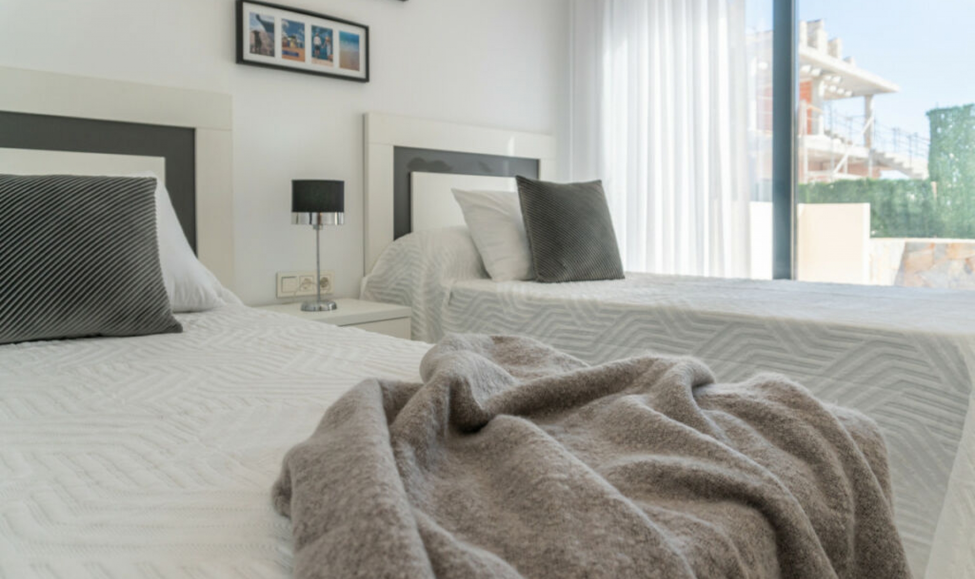 Resale - Apartment -
Los Balcones