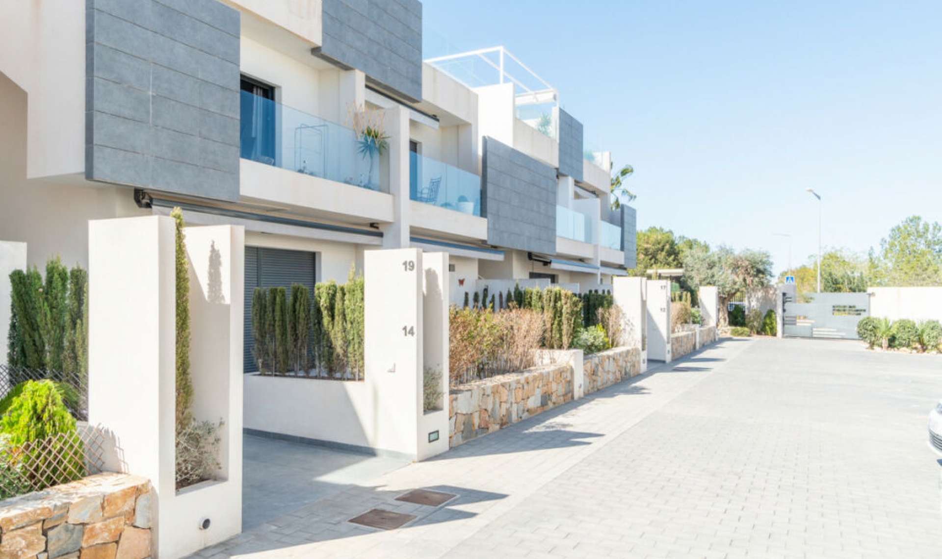 Resale - Apartment -
Los Balcones