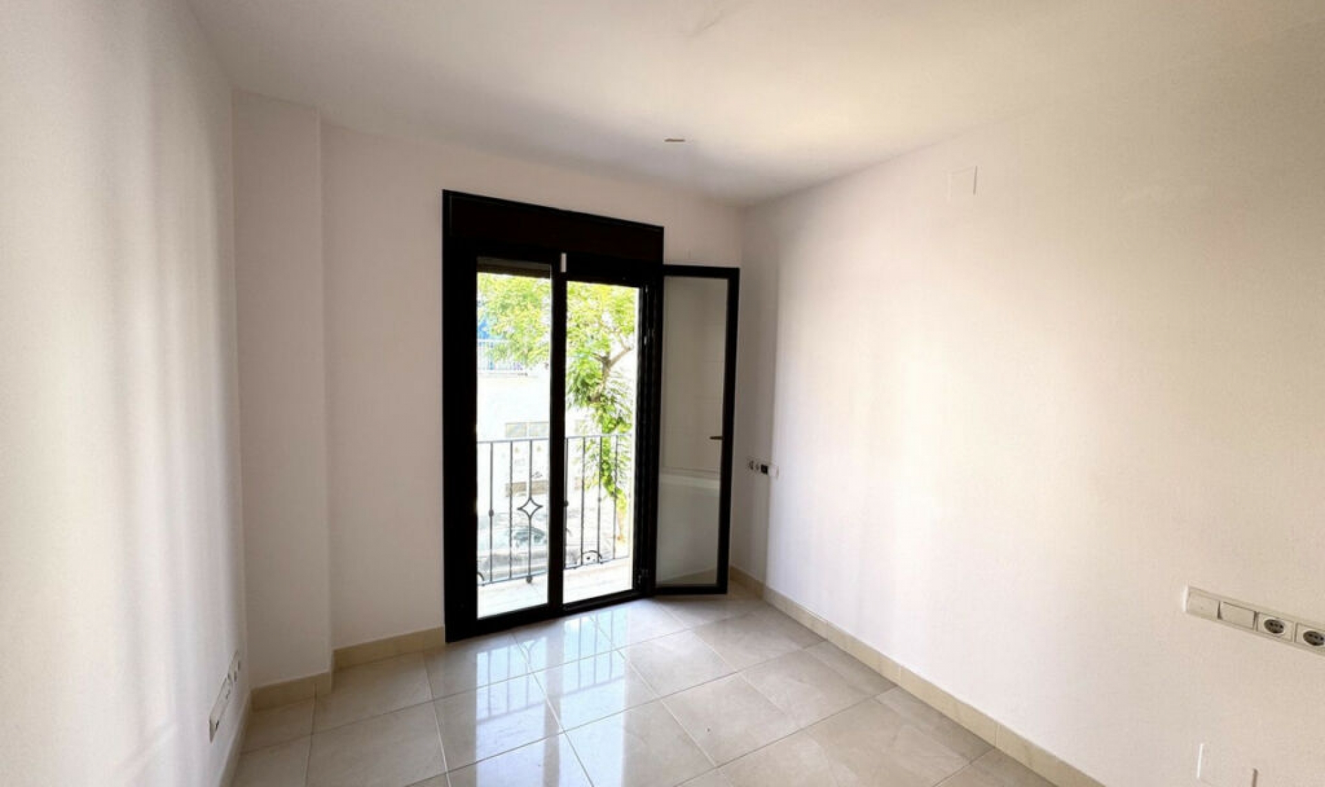 Resale - Apartment -
Los Boliches