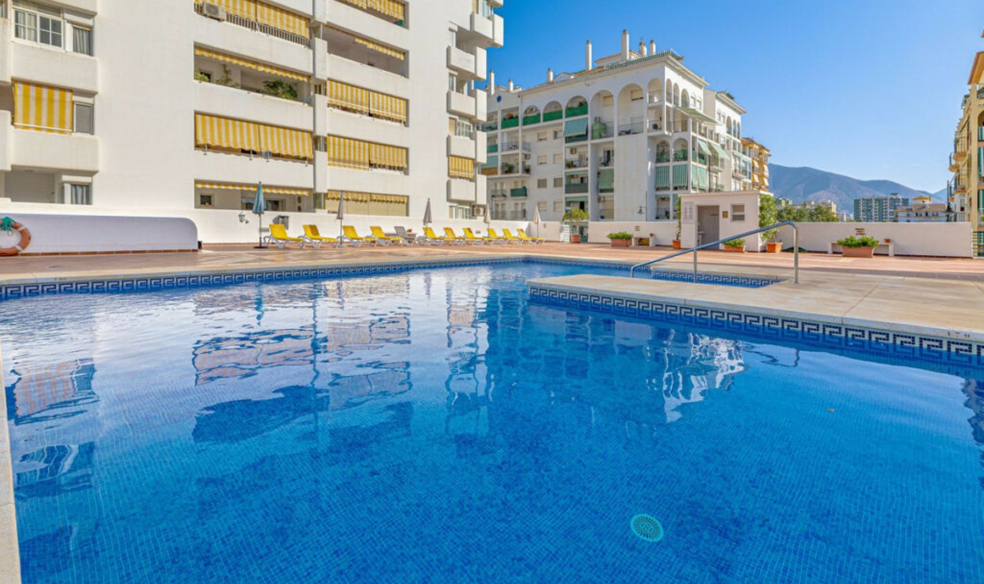 Resale - Apartment -
Los Boliches