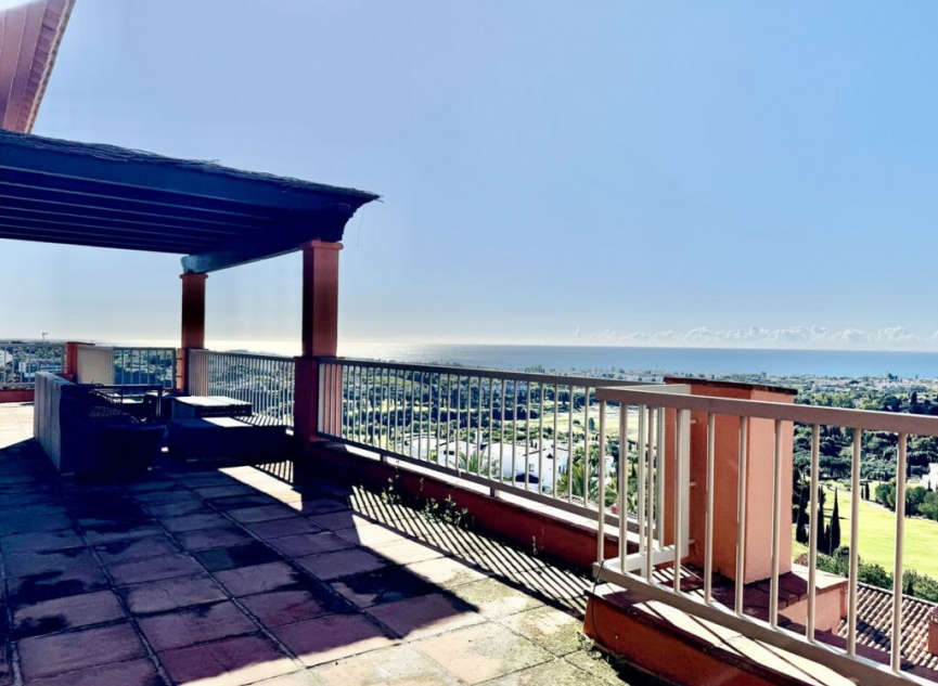 Resale - Apartment -
Los Flamingos