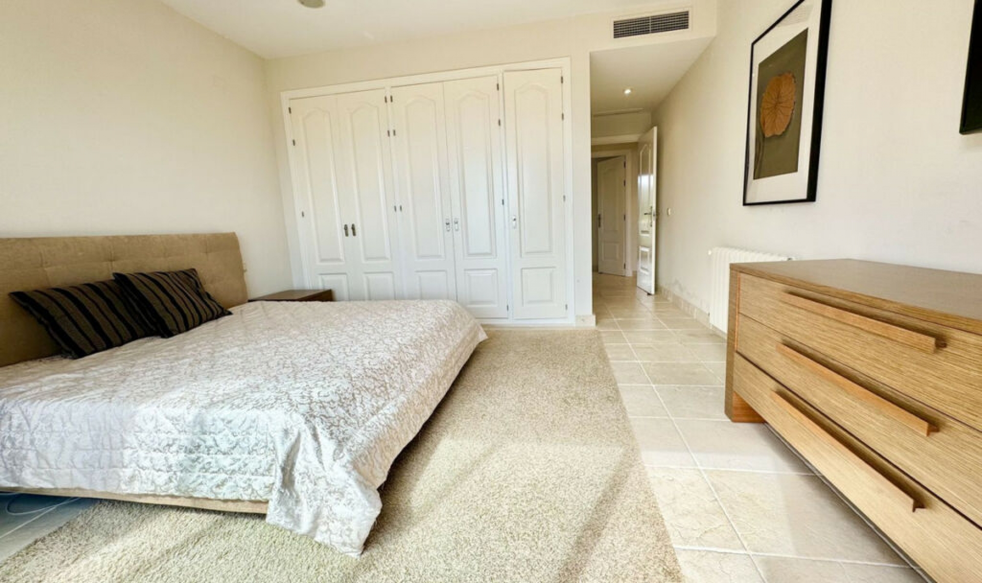 Resale - Apartment -
Los Flamingos