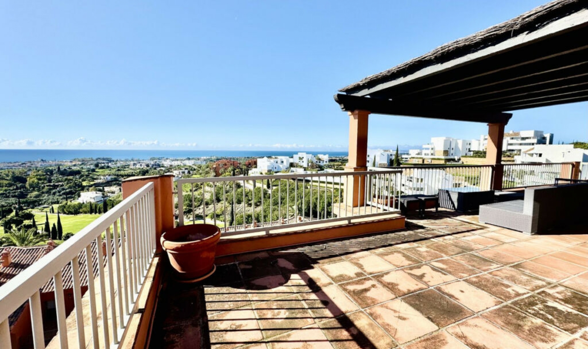 Resale - Apartment -
Los Flamingos