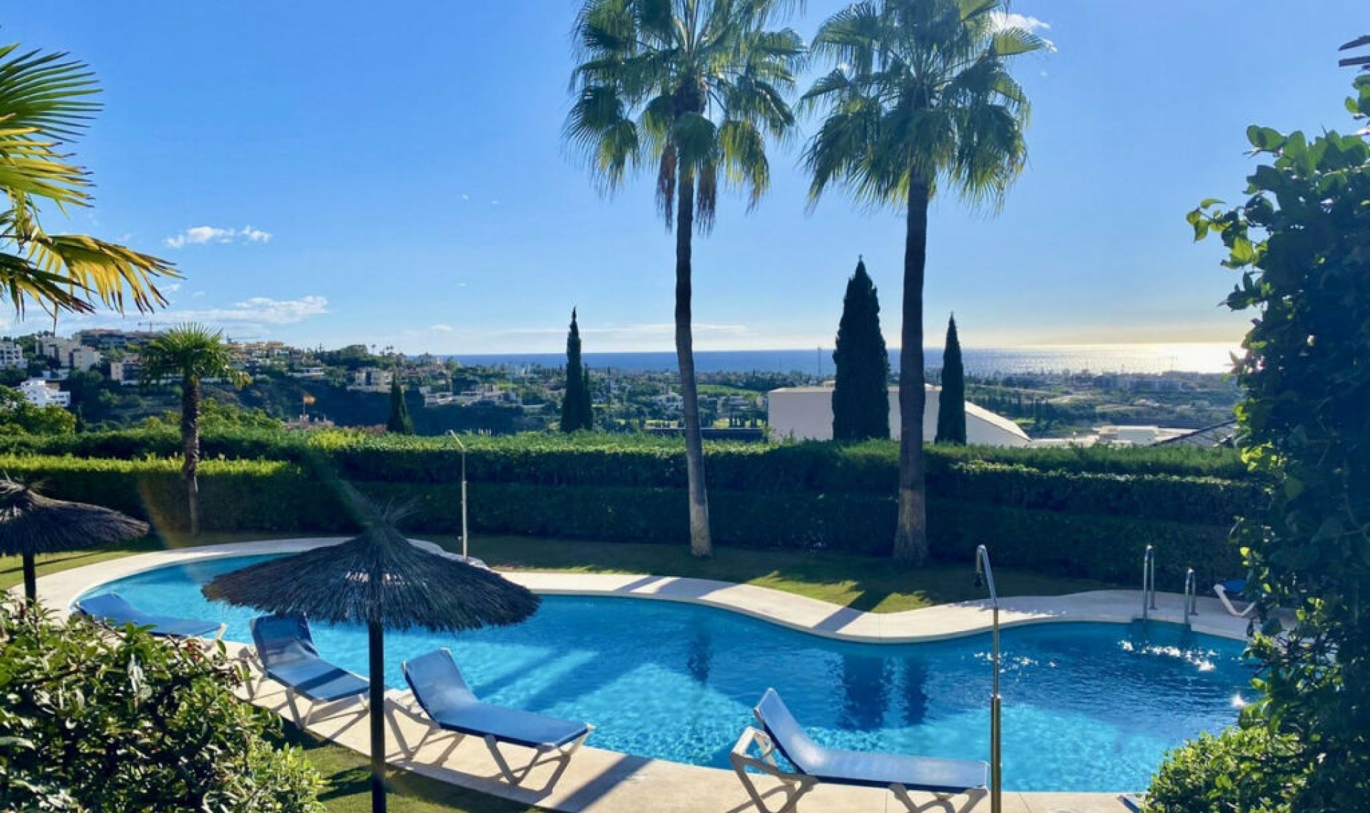 Resale - Apartment -
Los Flamingos