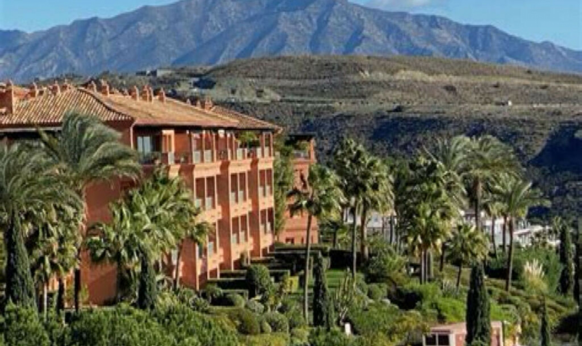 Resale - Apartment -
Los Flamingos