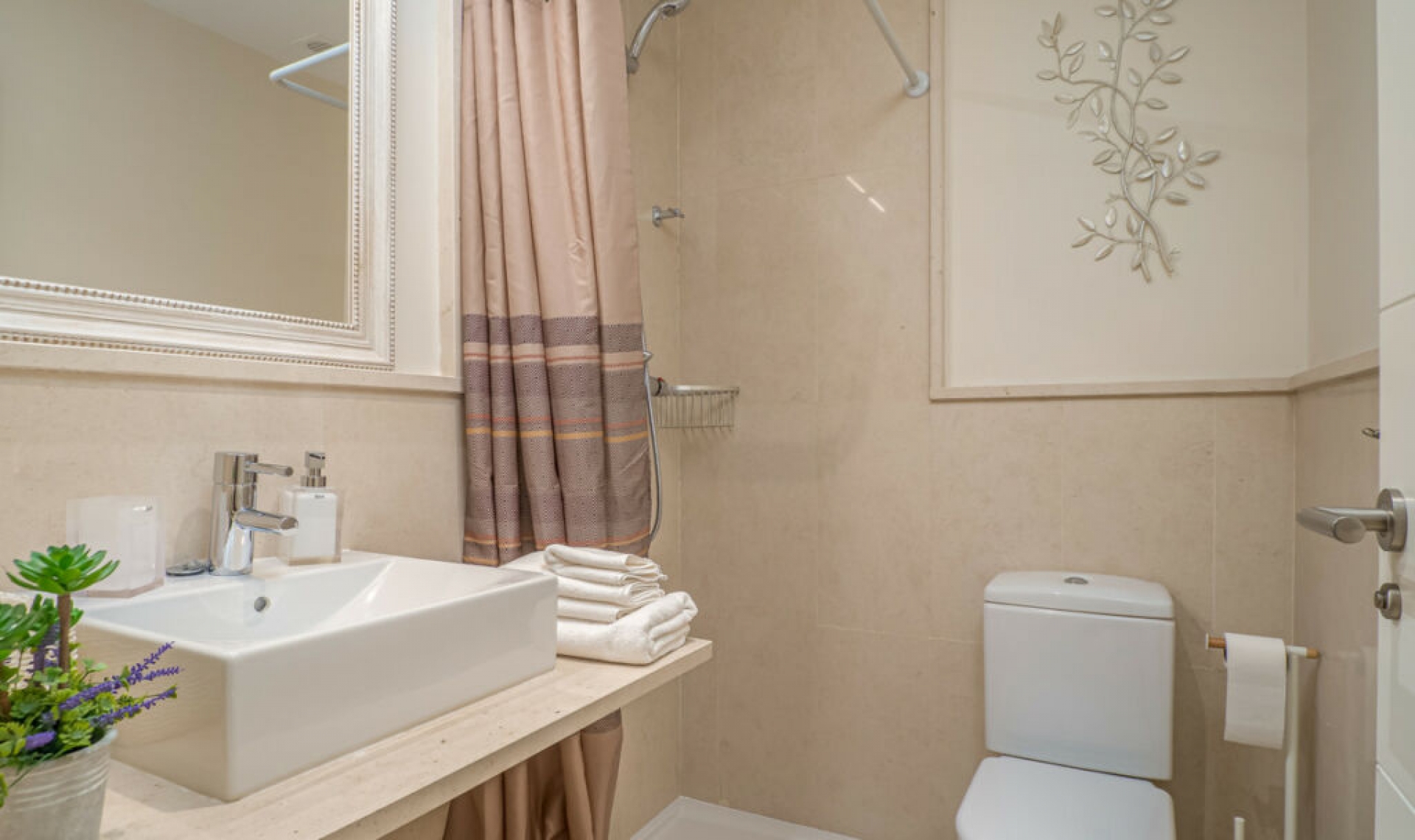 Resale - Apartment -
Los Flamingos