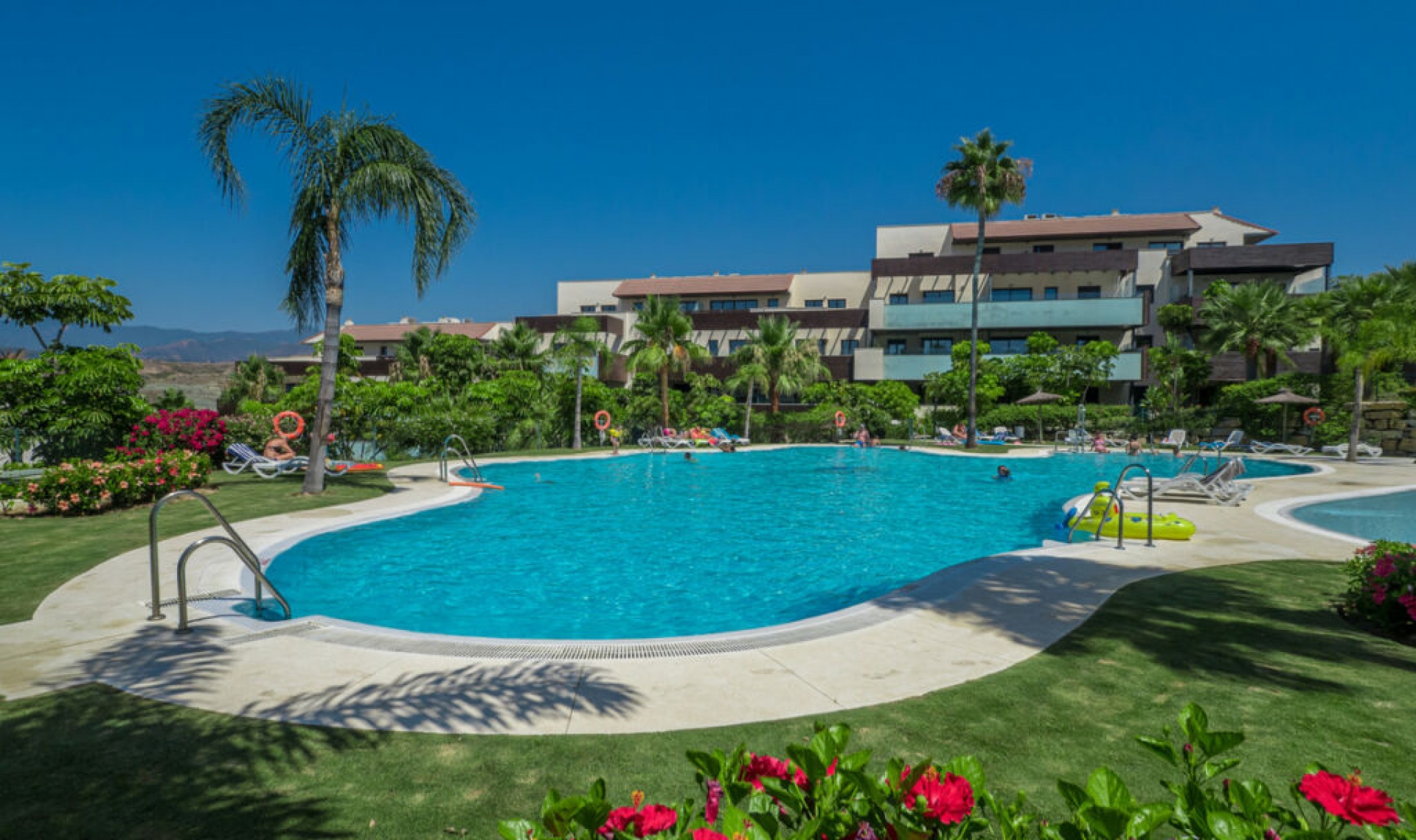 Resale - Apartment -
Los Flamingos