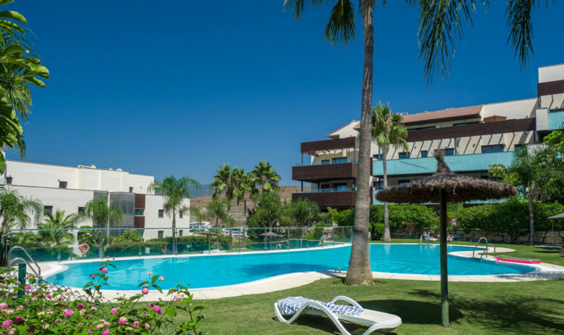 Resale - Apartment -
Los Flamingos