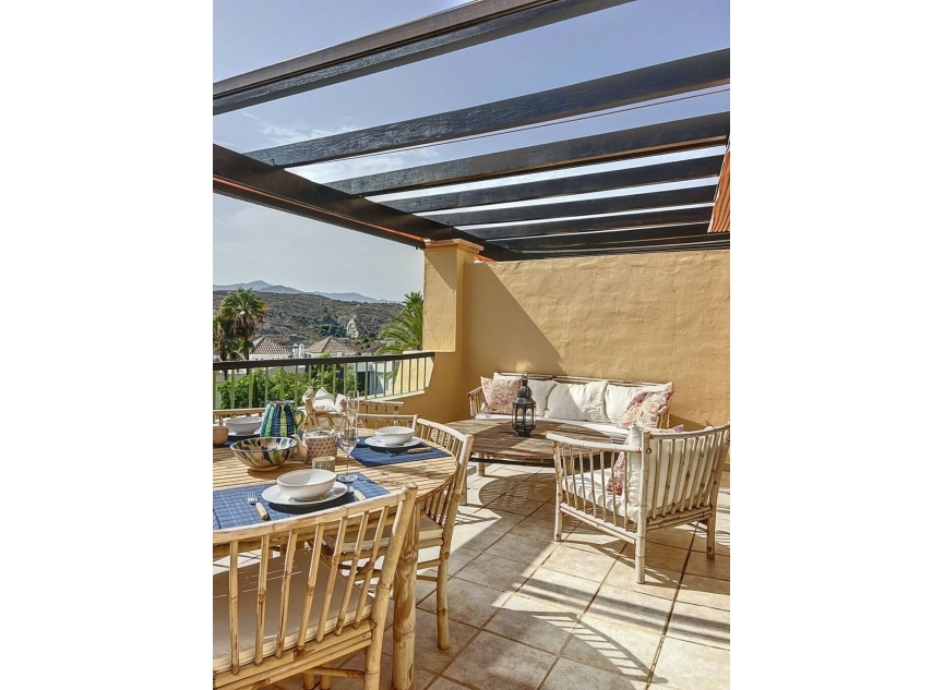 Resale - Apartment -
Los Flamingos