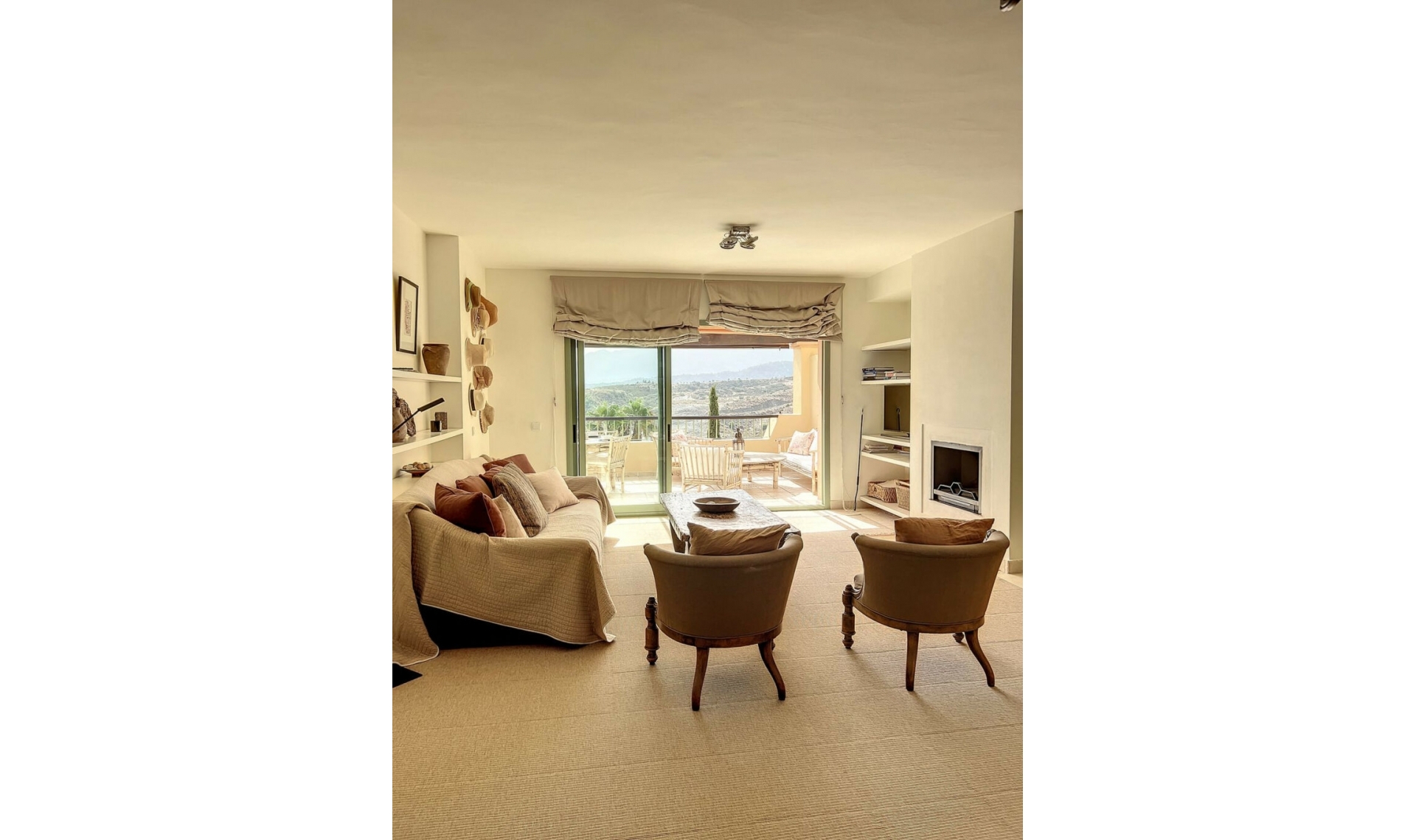 Resale - Apartment -
Los Flamingos