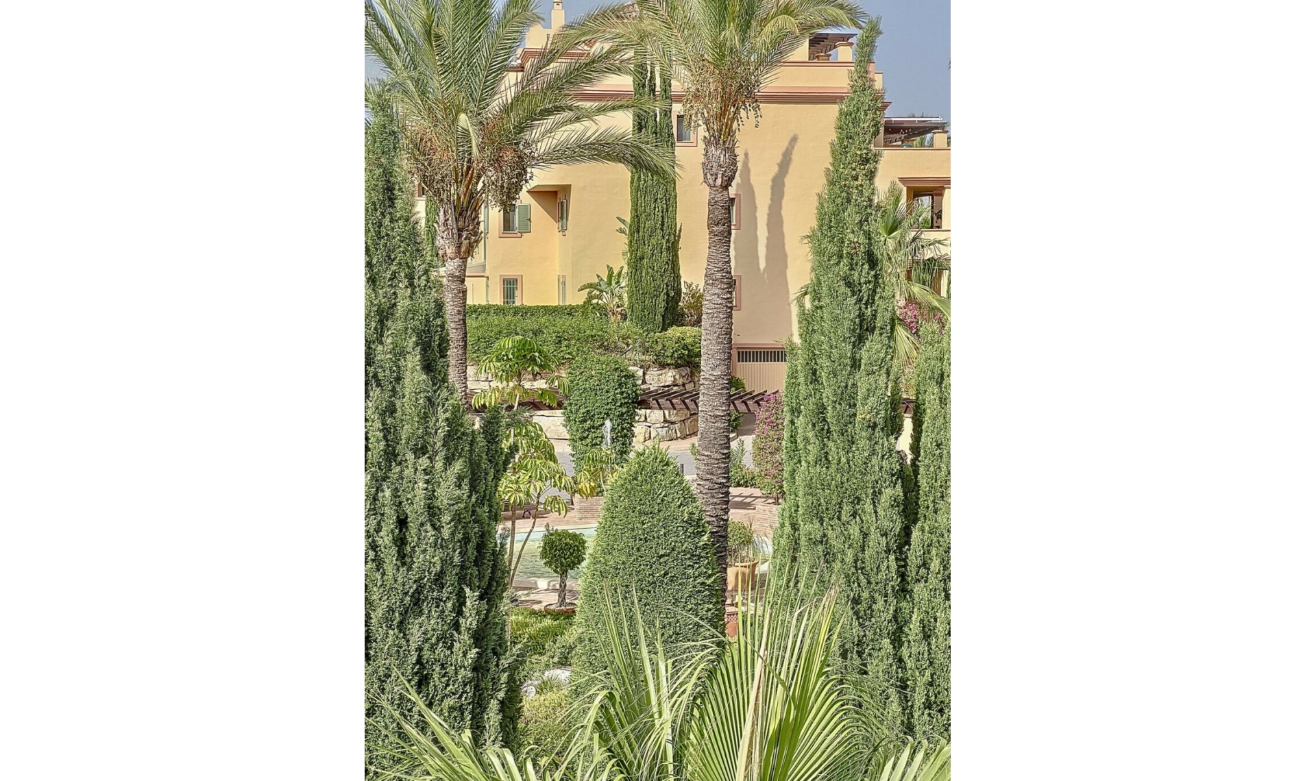 Resale - Apartment -
Los Flamingos