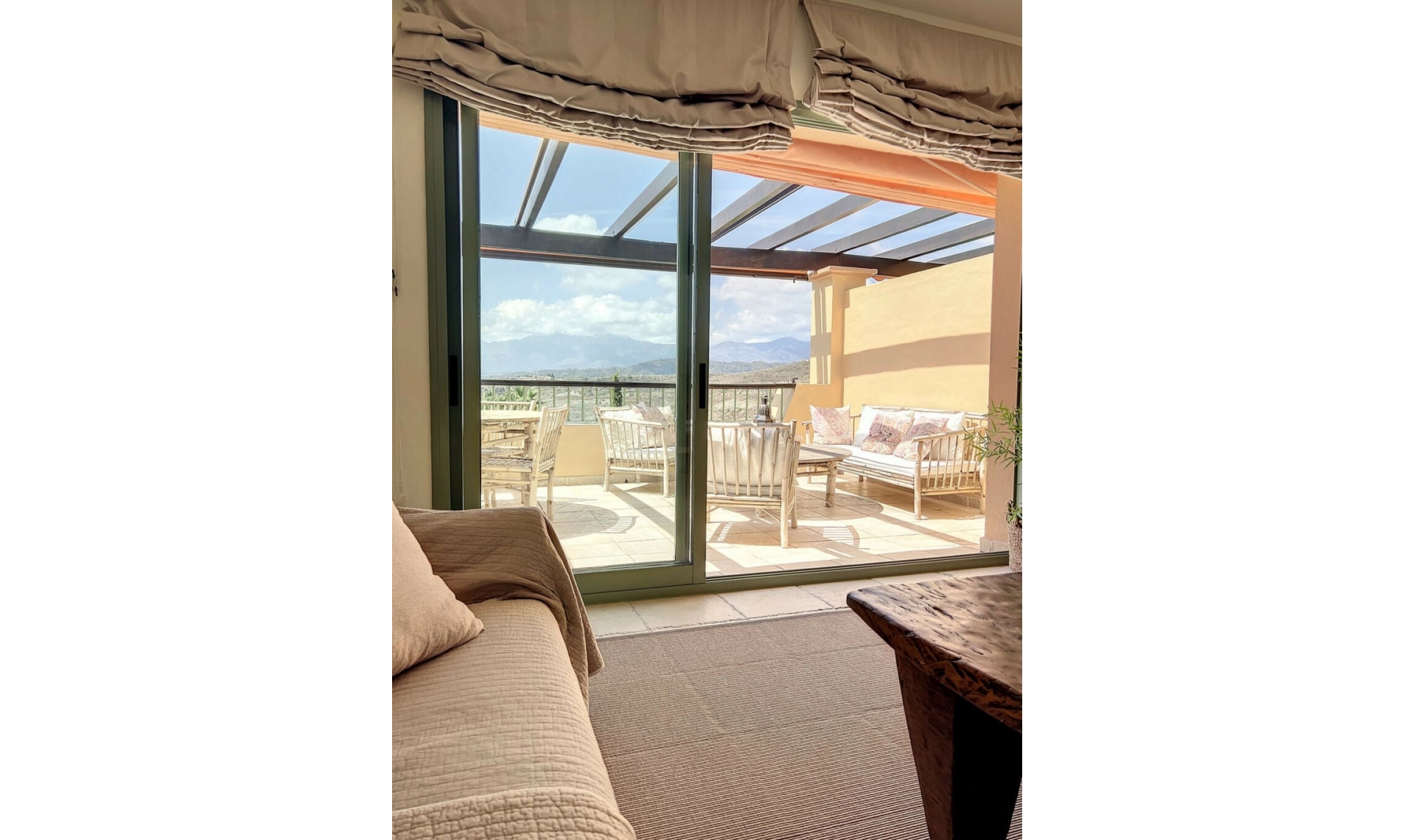 Resale - Apartment -
Los Flamingos