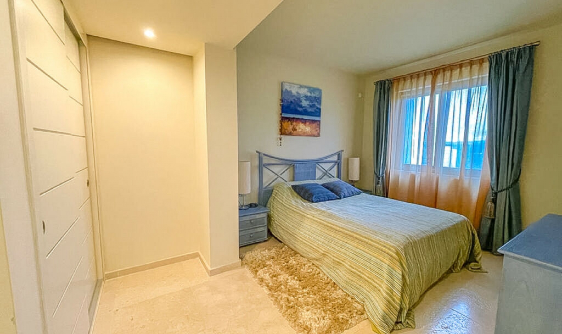 Resale - Apartment -
Los Flamingos