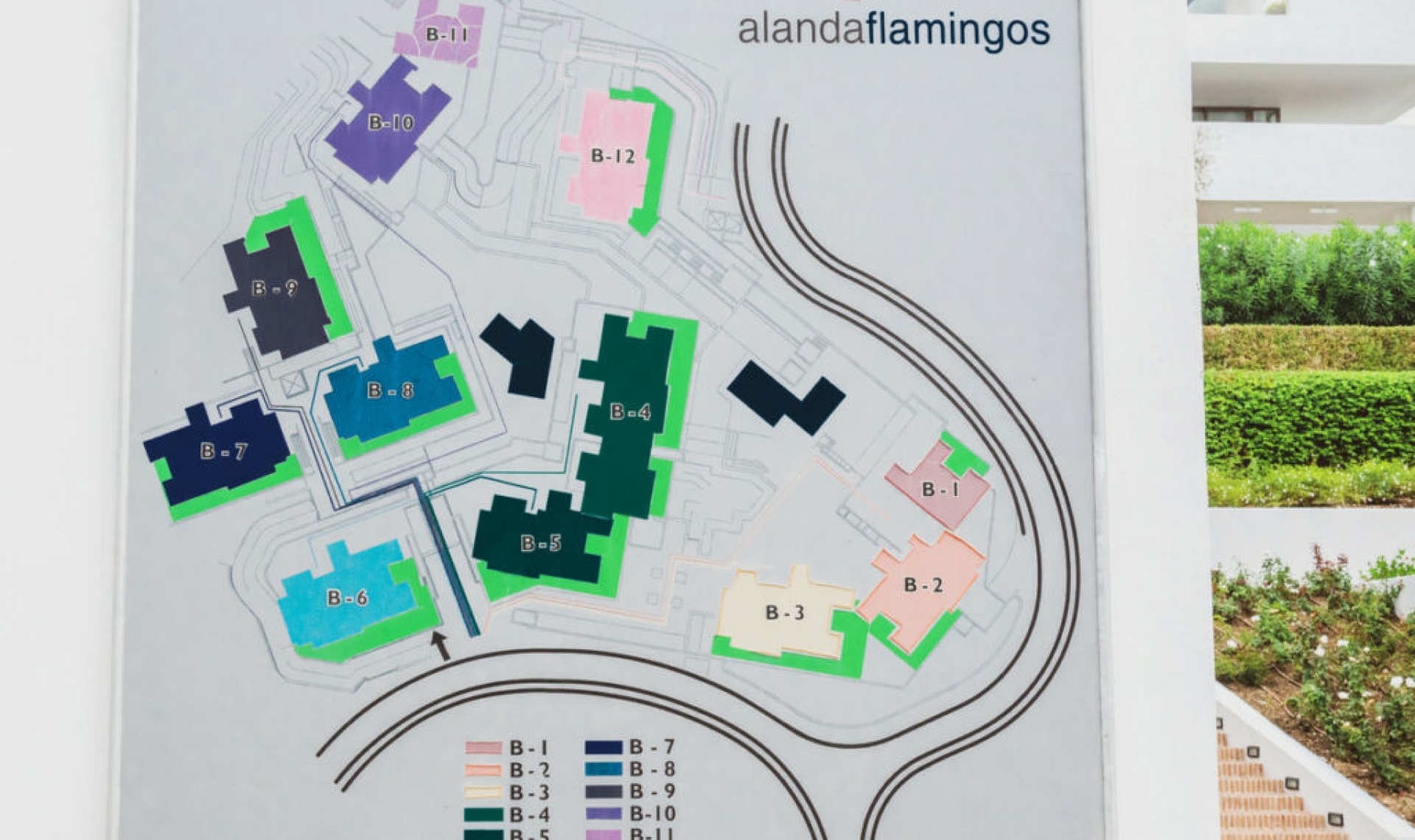 Resale - Apartment -
Los Flamingos