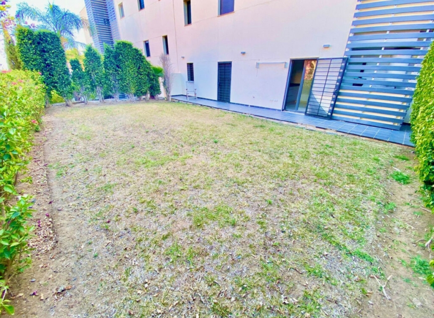 Resale - Apartment -
Los Flamingos