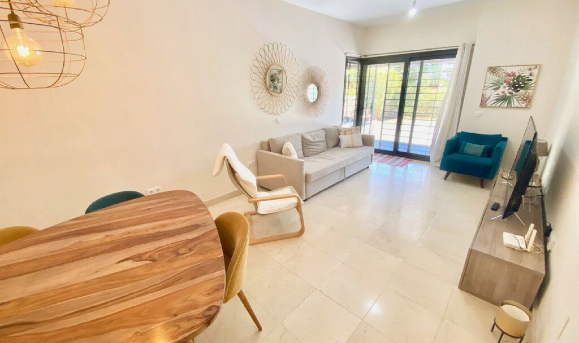 Resale - Apartment -
Los Flamingos