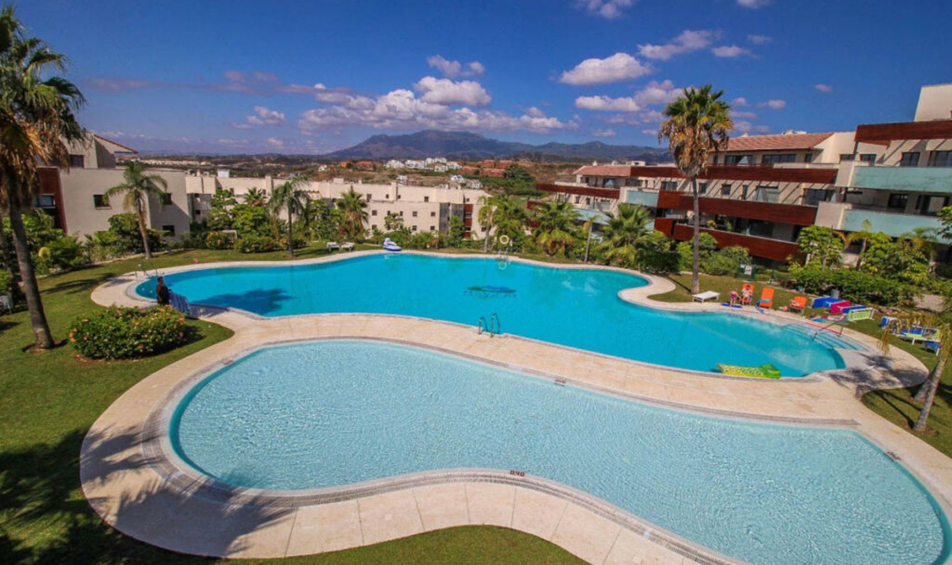 Resale - Apartment -
Los Flamingos