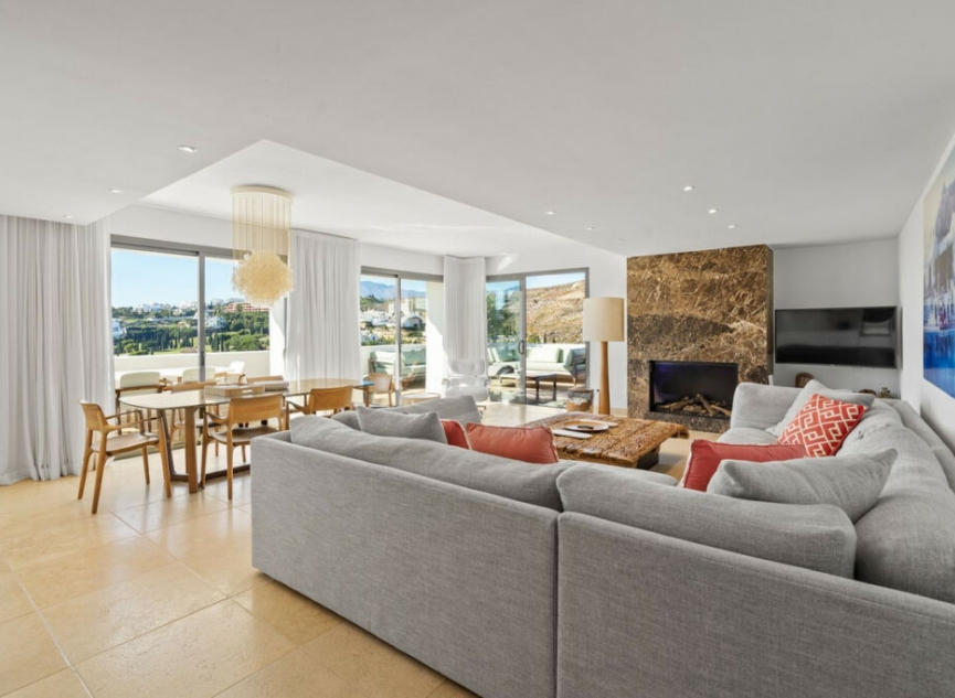 Resale - Apartment -
Los Flamingos