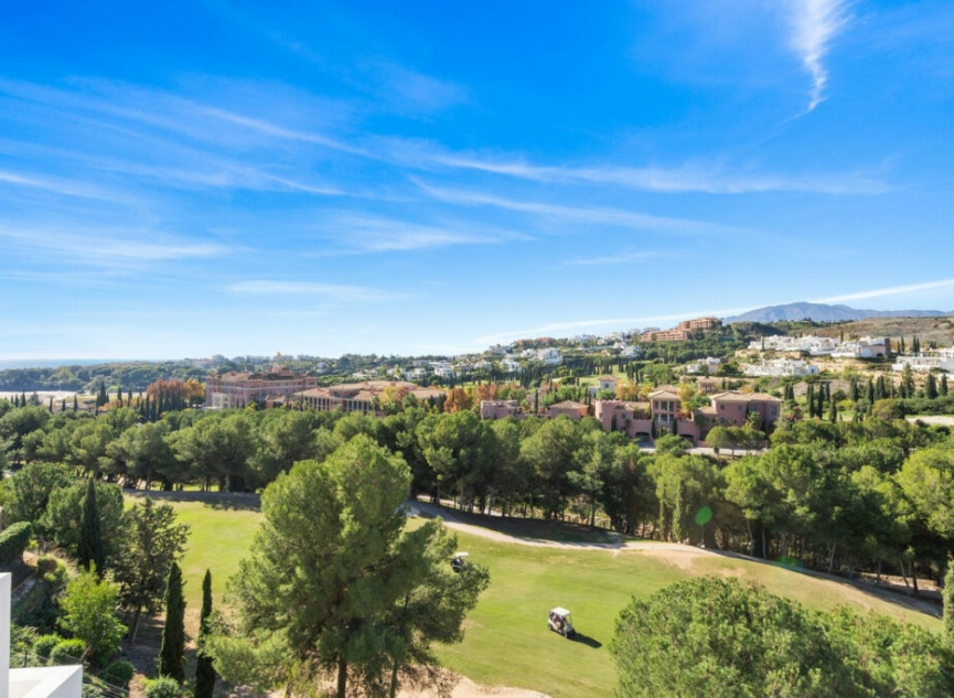 Resale - Apartment -
Los Flamingos