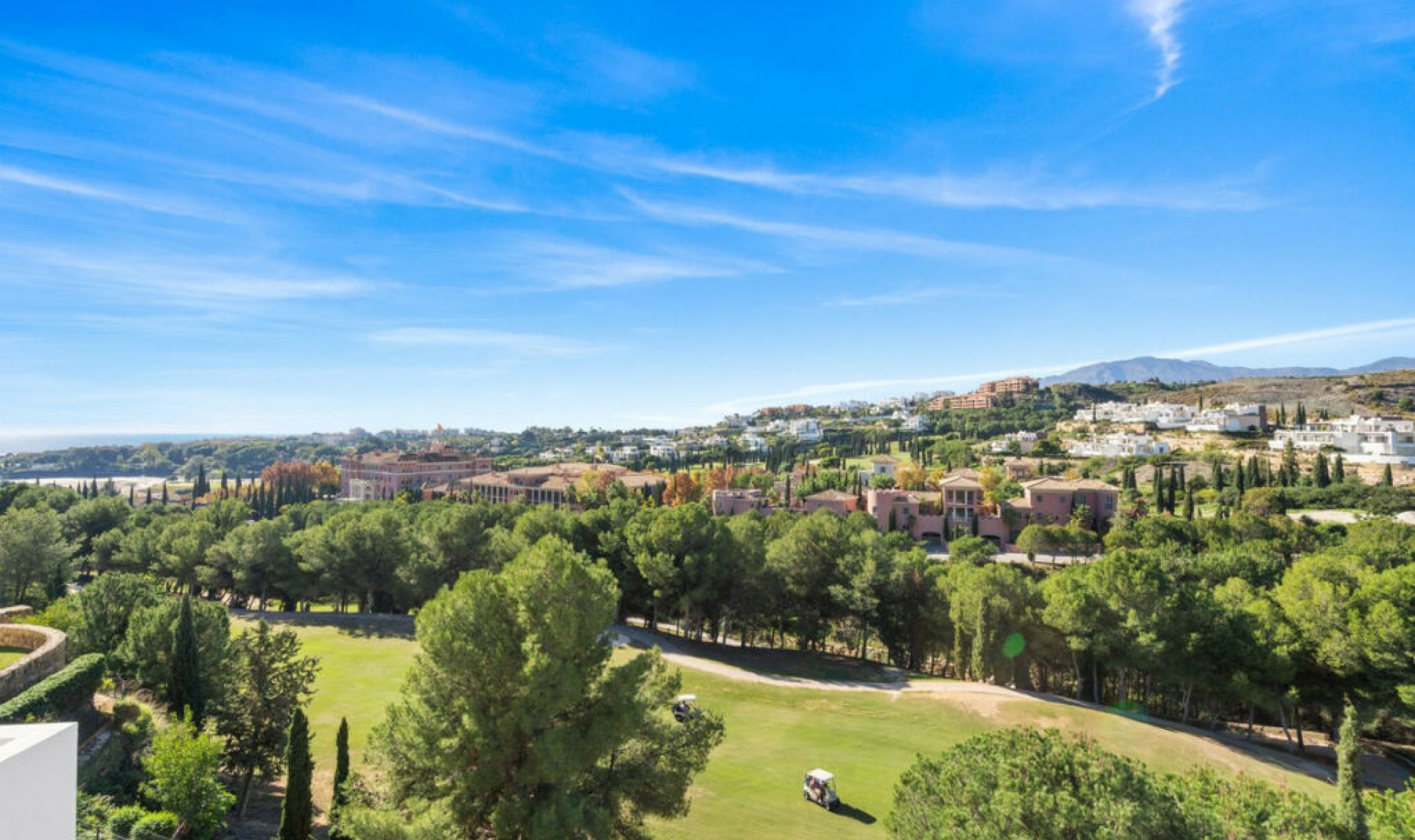 Resale - Apartment -
Los Flamingos