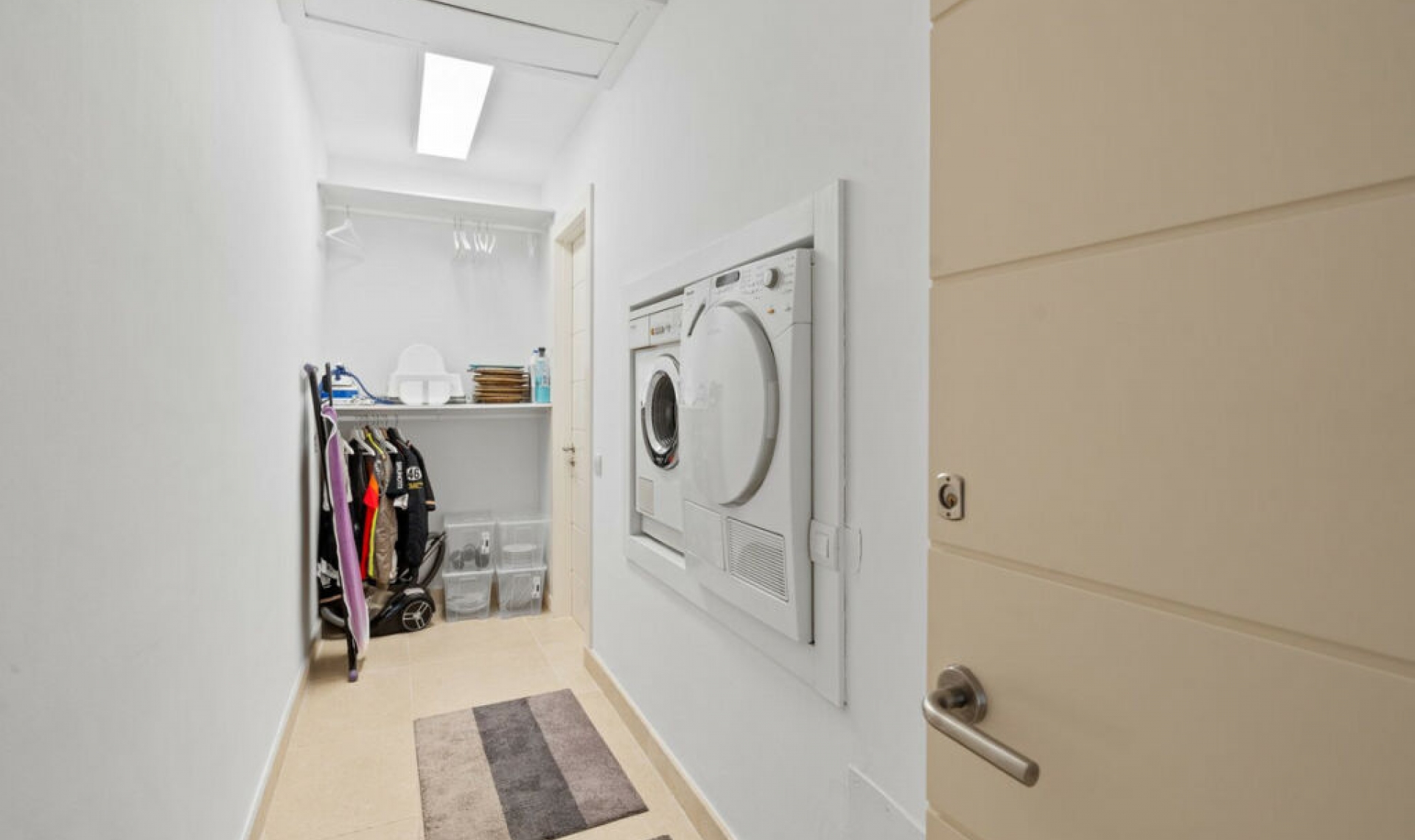 Resale - Apartment -
Los Flamingos