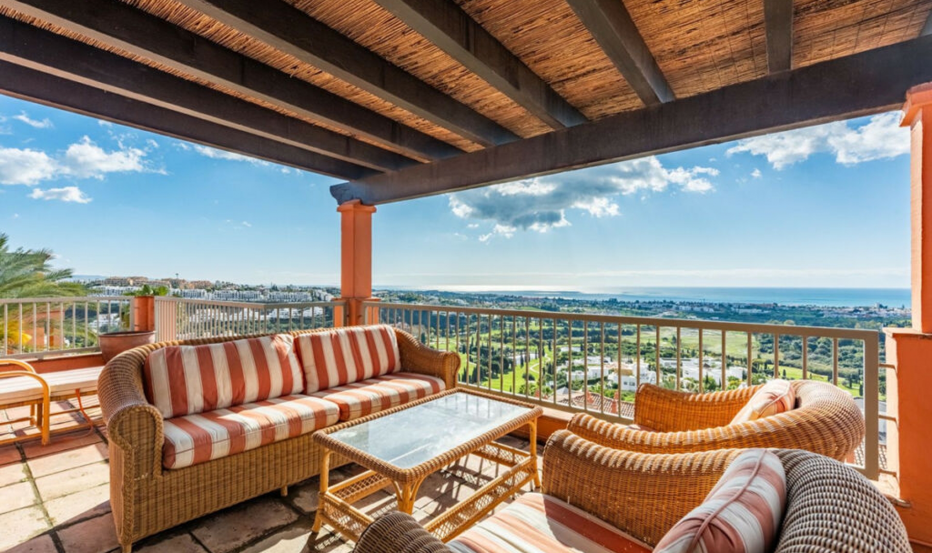 Resale - Apartment -
Los Flamingos