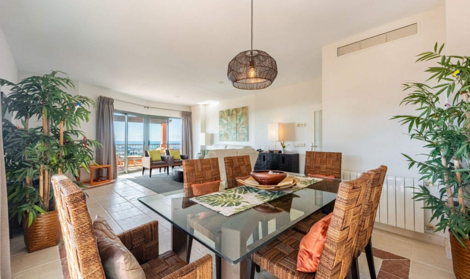 Resale - Apartment -
Los Flamingos