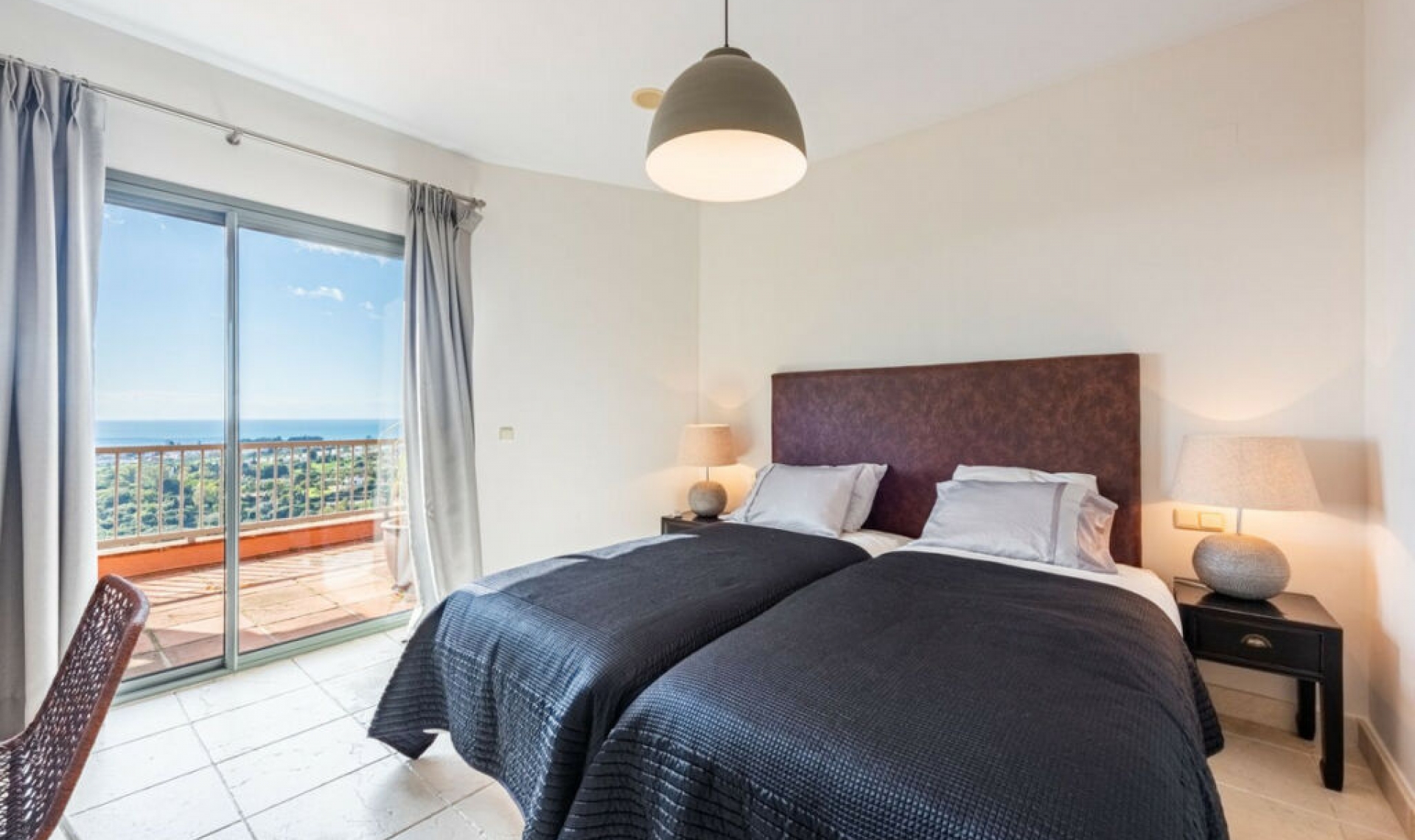 Resale - Apartment -
Los Flamingos