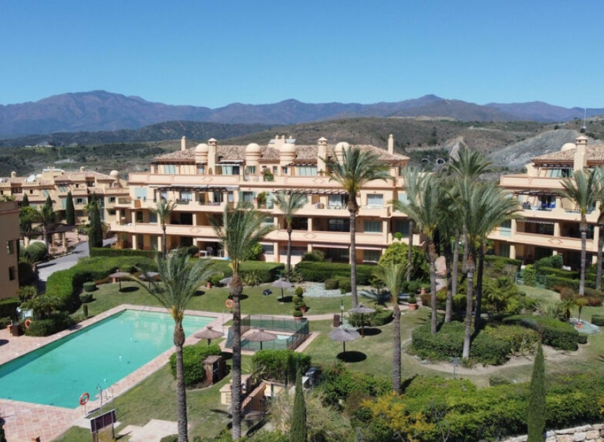 Resale - Apartment -
Los Flamingos