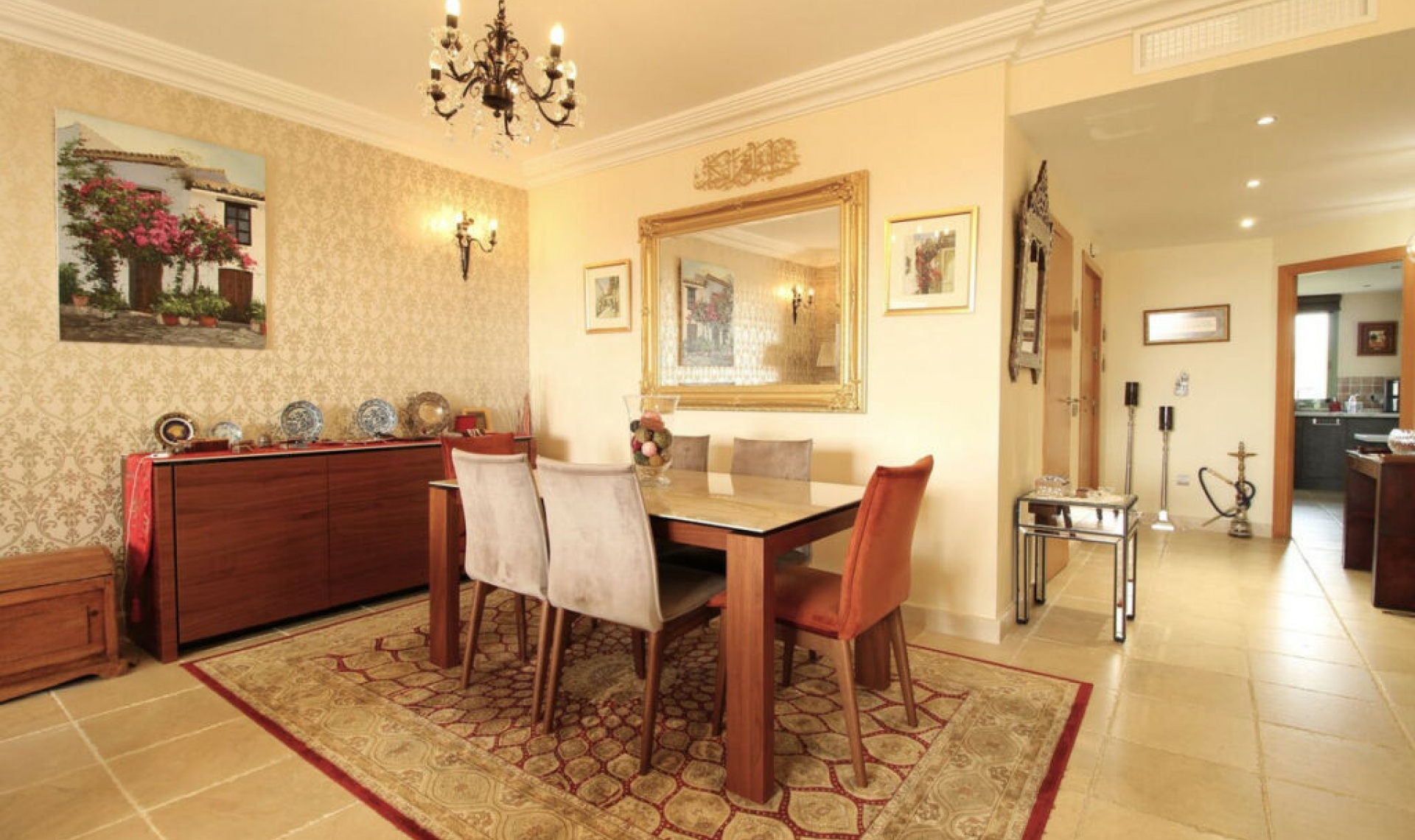 Resale - Apartment -
Los Flamingos