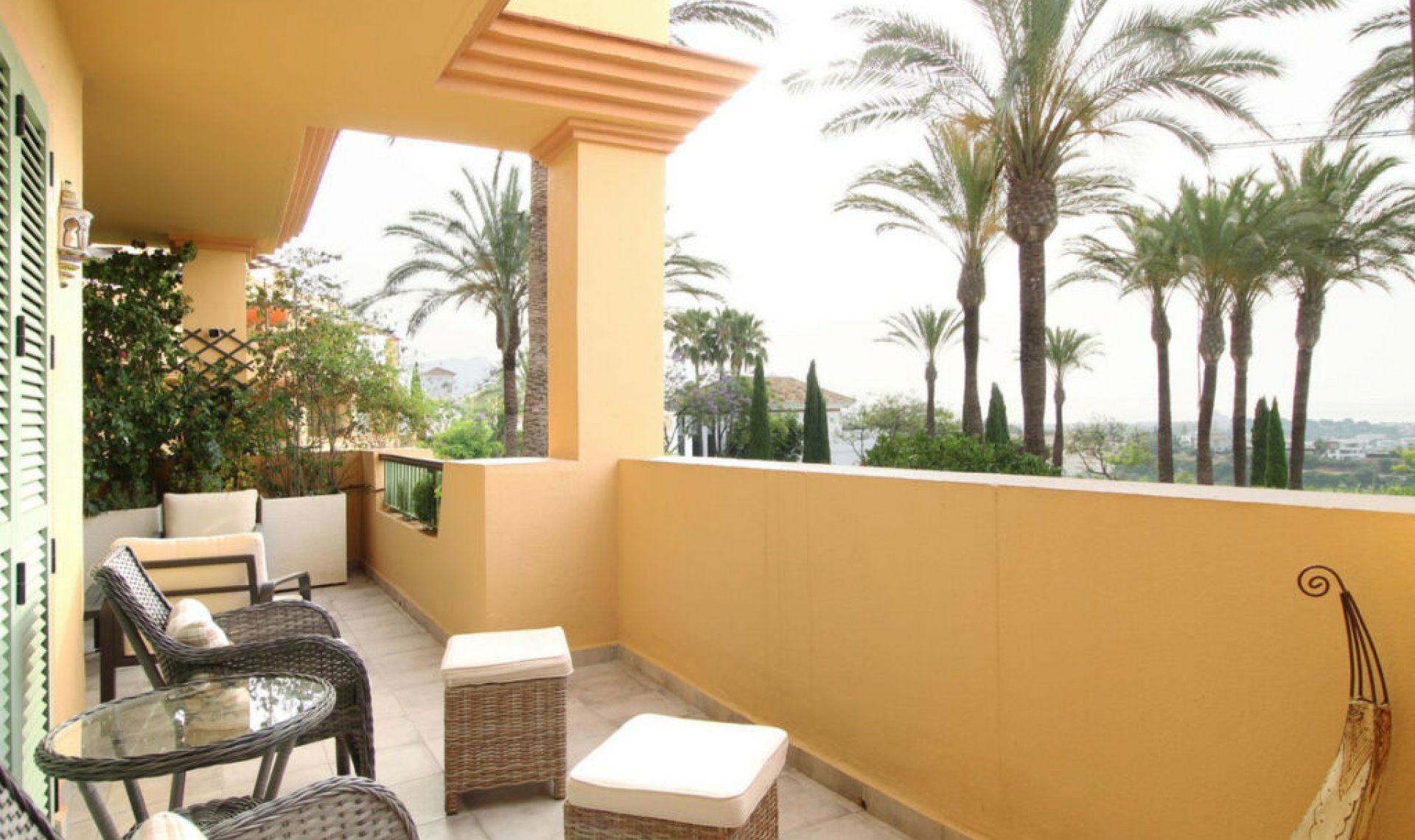 Resale - Apartment -
Los Flamingos