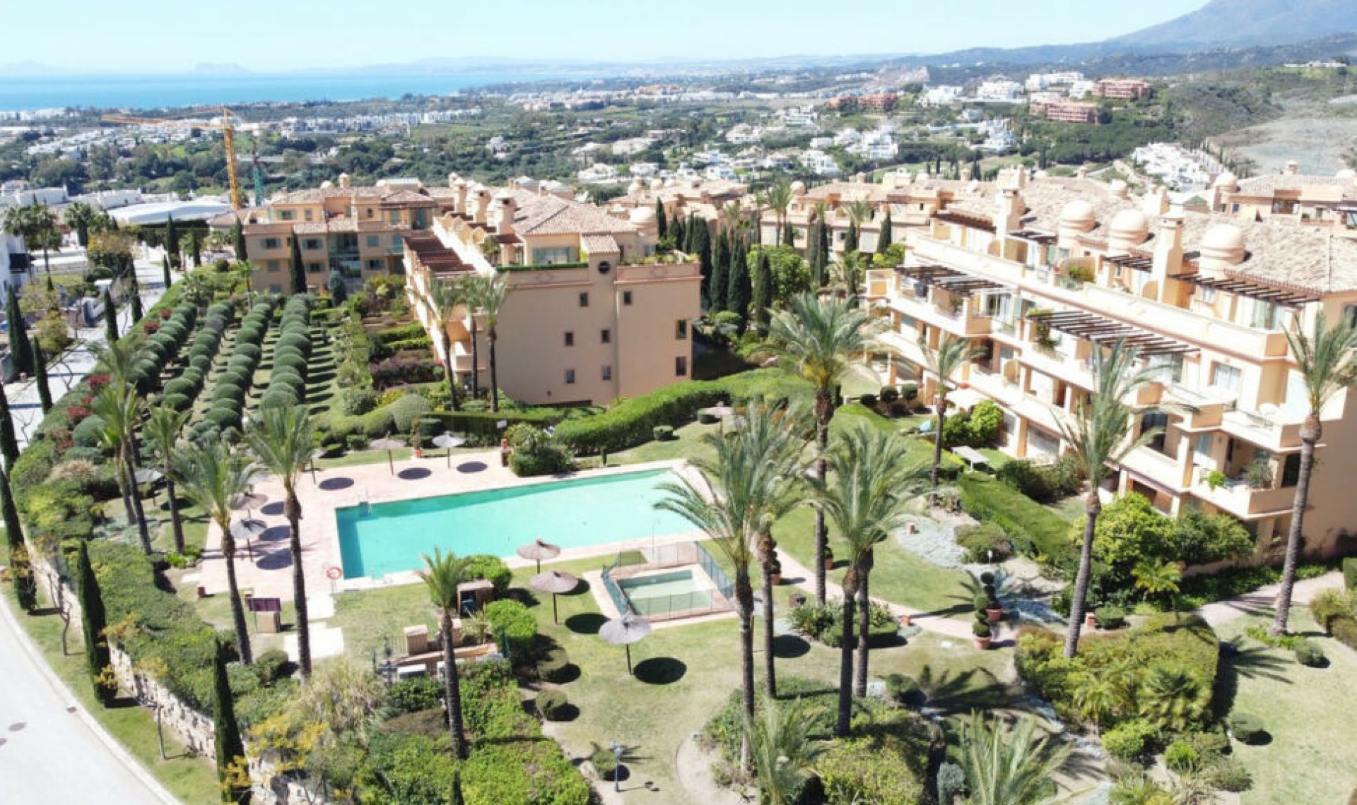 Resale - Apartment -
Los Flamingos