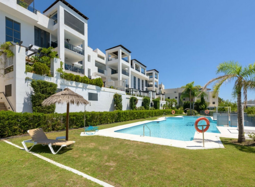 Resale - Apartment -
Los Flamingos