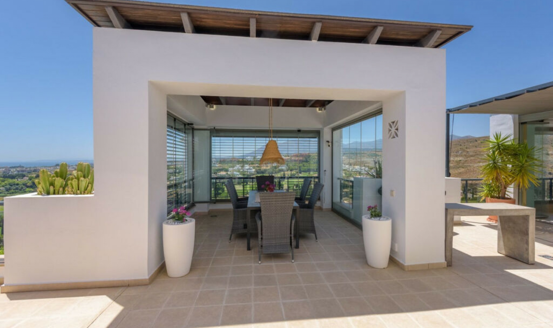 Resale - Apartment -
Los Flamingos