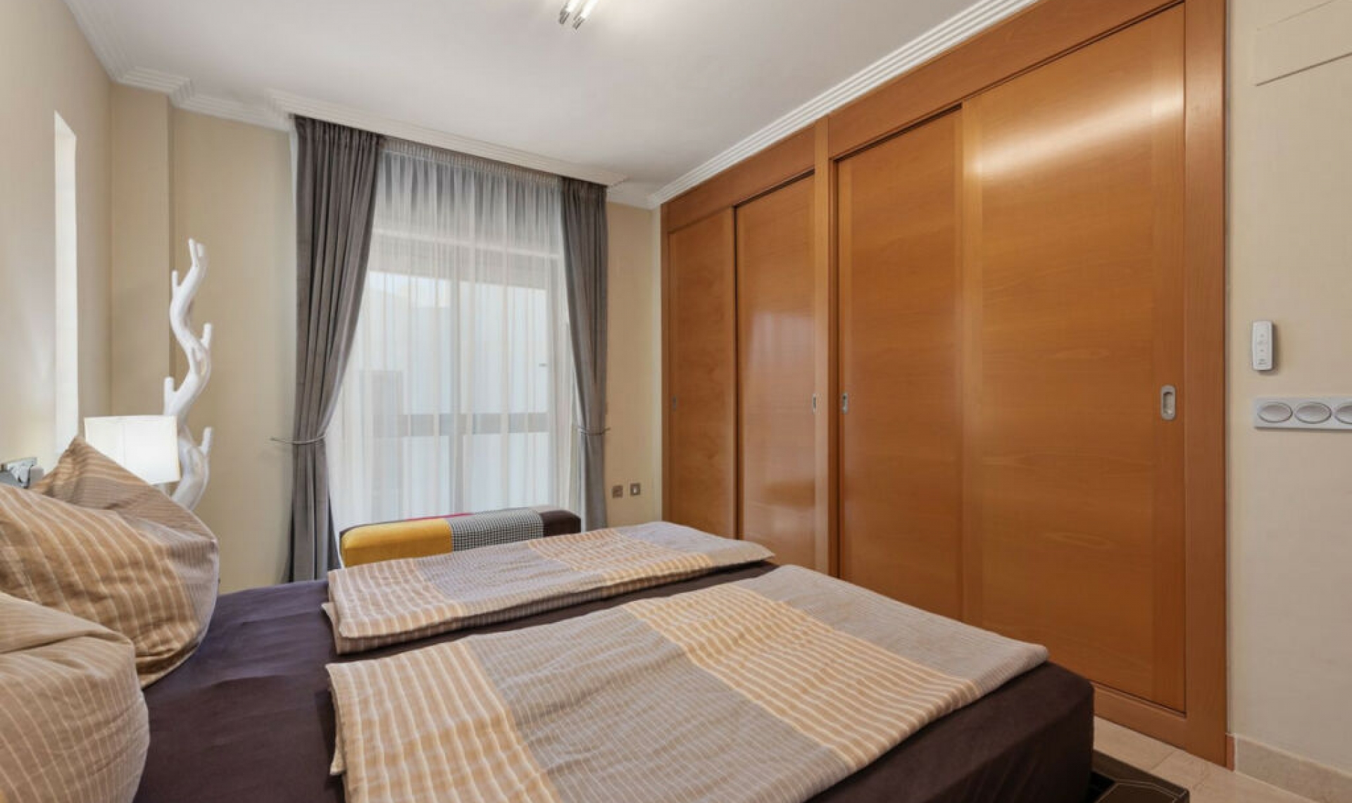 Resale - Apartment -
Los Flamingos