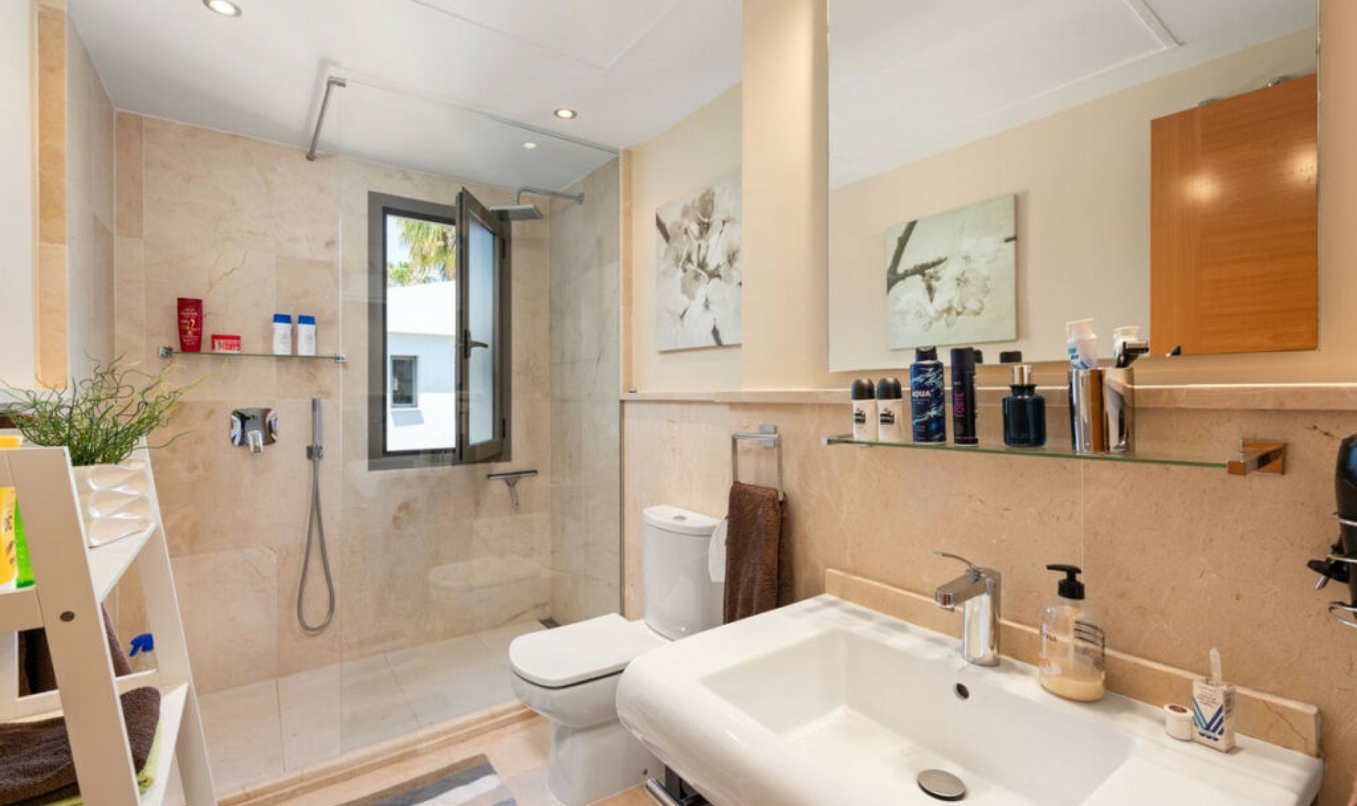 Resale - Apartment -
Los Flamingos