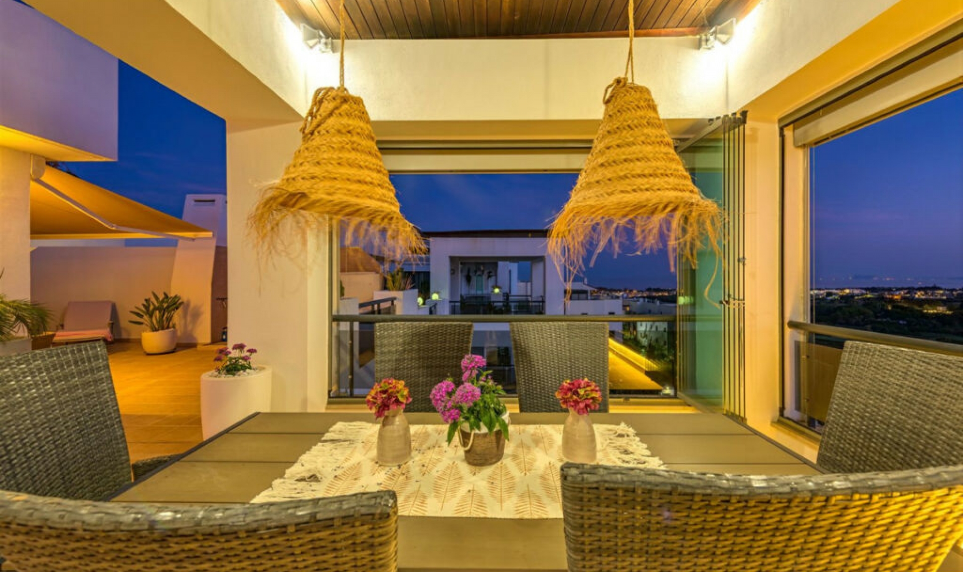 Resale - Apartment -
Los Flamingos