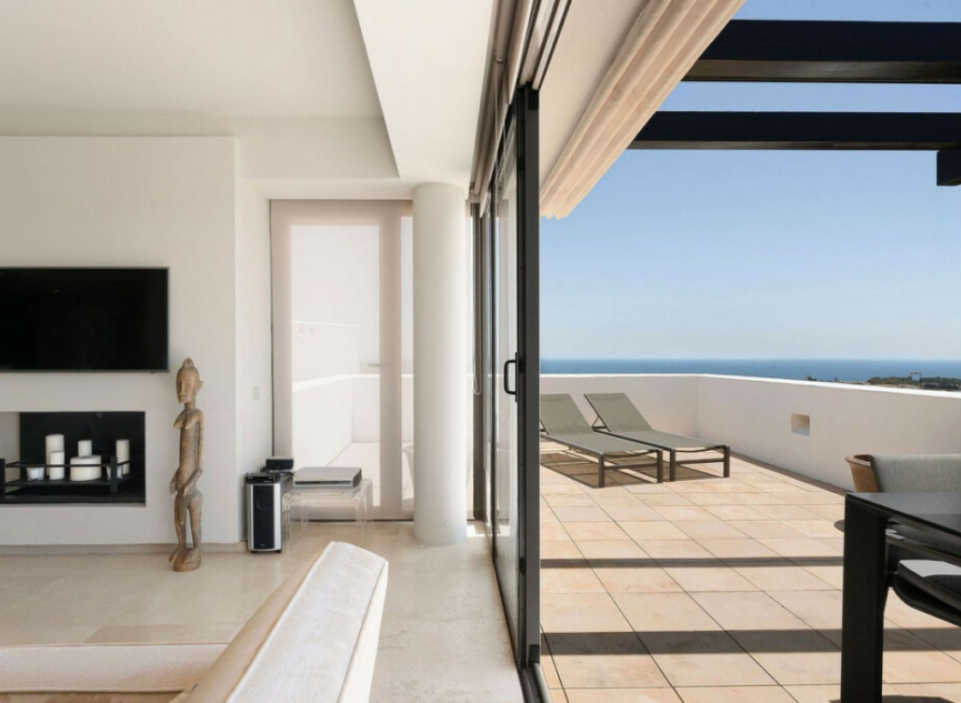 Resale - Apartment -
Los Flamingos