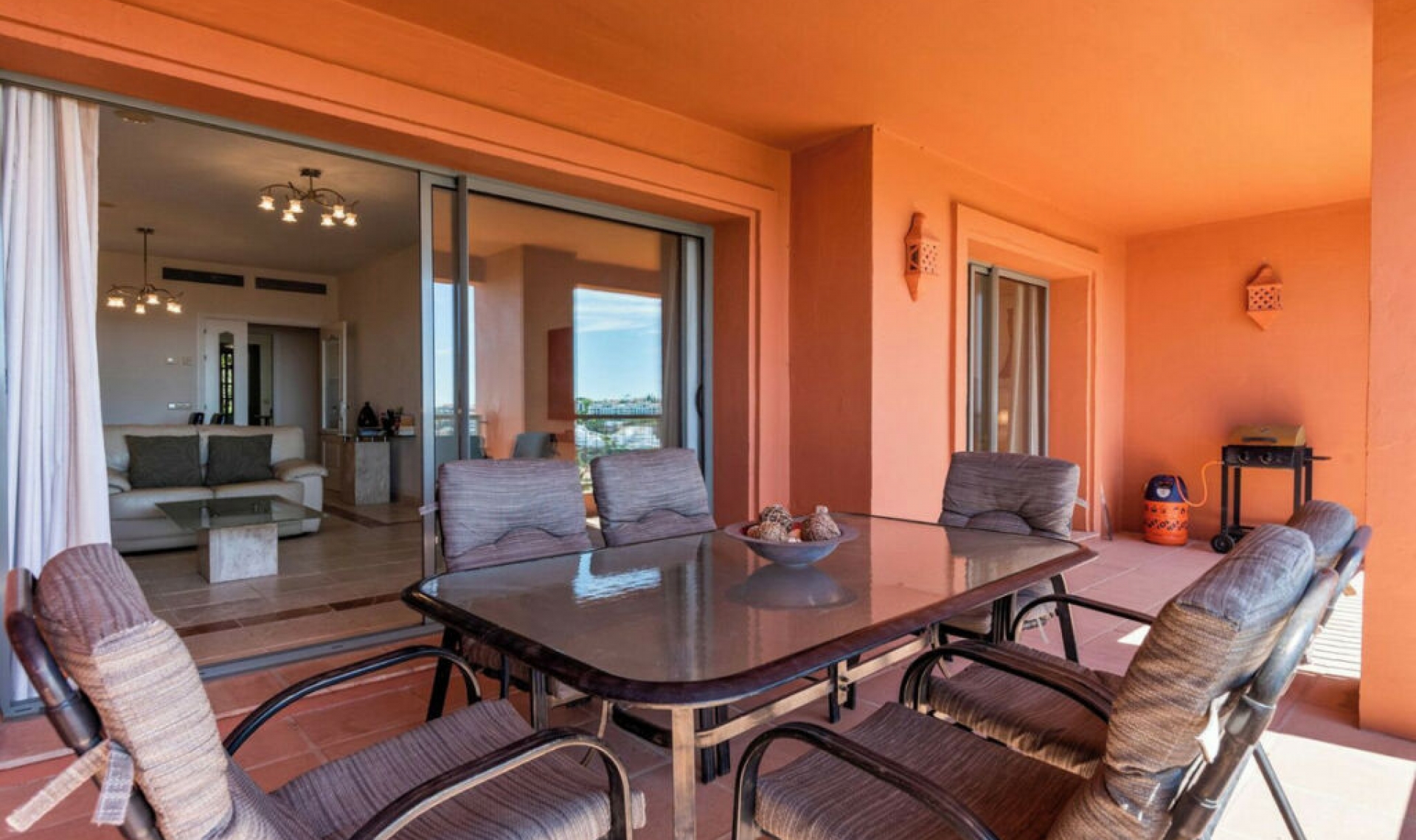 Resale - Apartment -
Los Flamingos